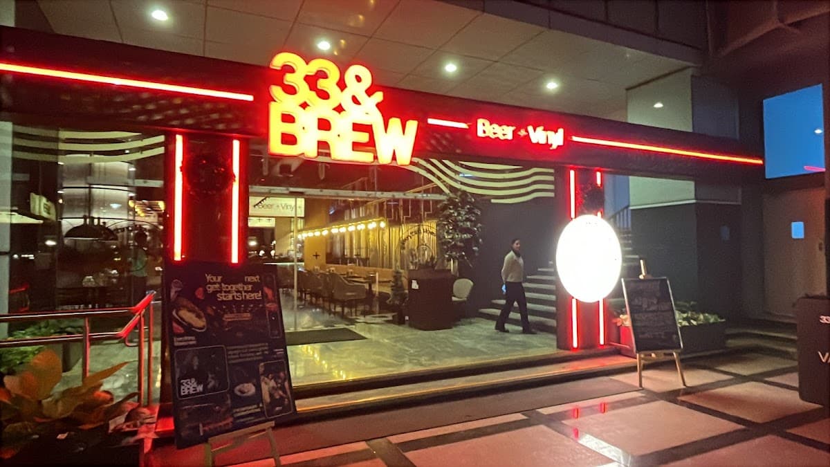 33&BREW - Photo 4