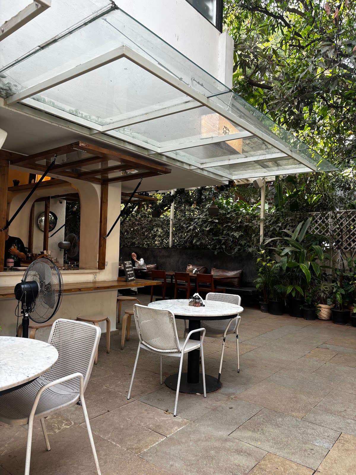 Green Theory - Photo 5