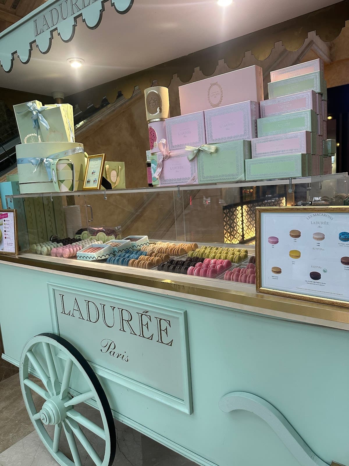 Ladurée - Photo 5