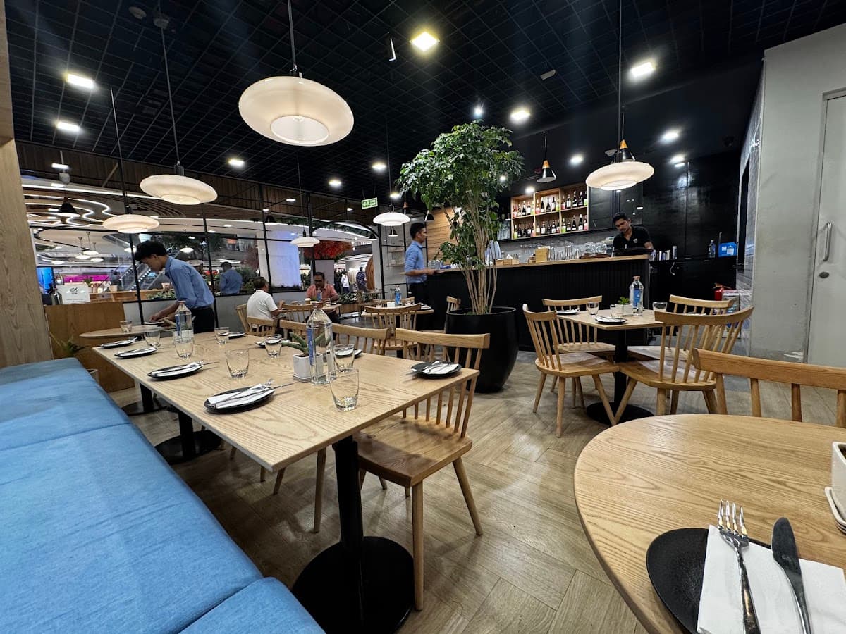 Perch Wine & Coffee Bar - Photo 4