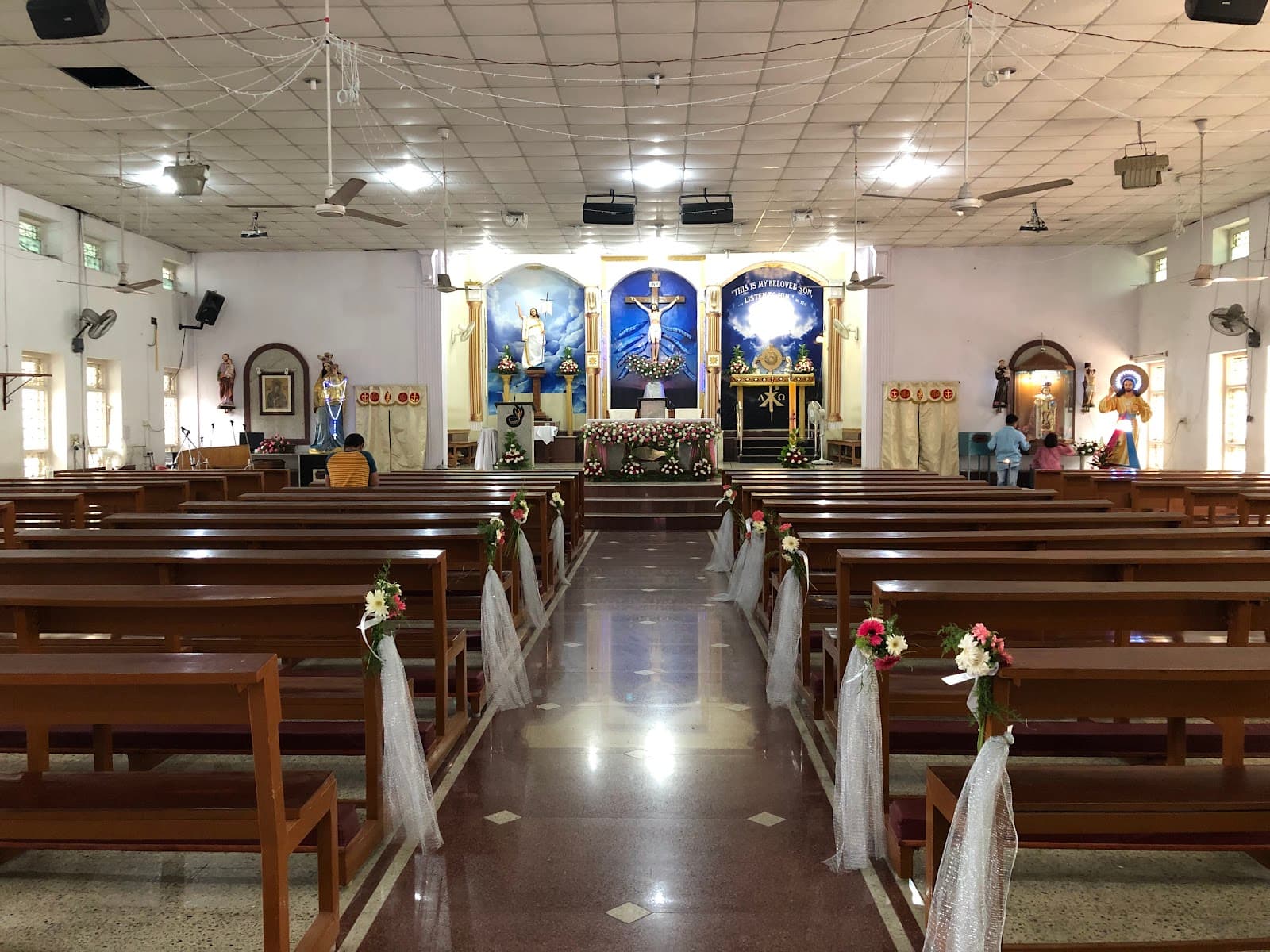 Resurrection Church photo 2