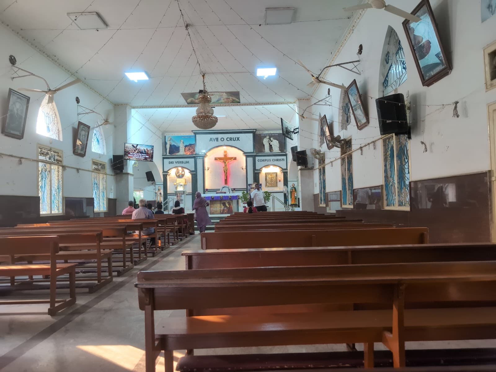 St Thomas Church photo 4