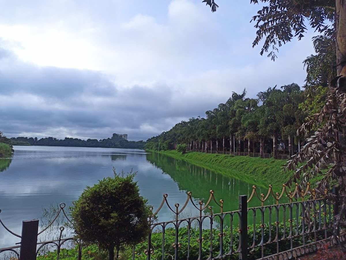 Allalasandra Lake - Photo 6