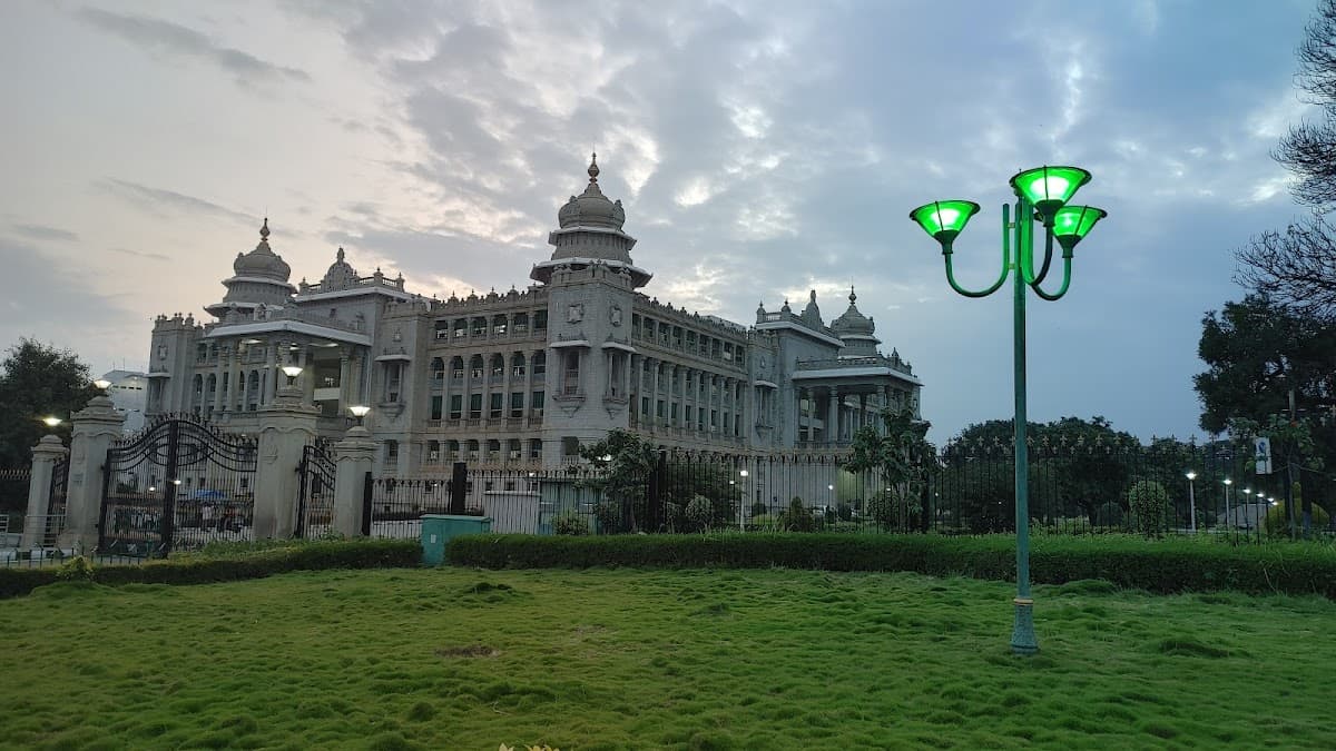 Cubbon Park - Photo 3