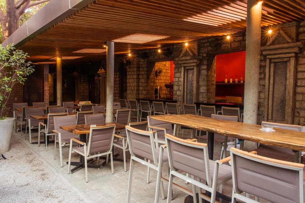 Hard Rock Cafe - Photo 1