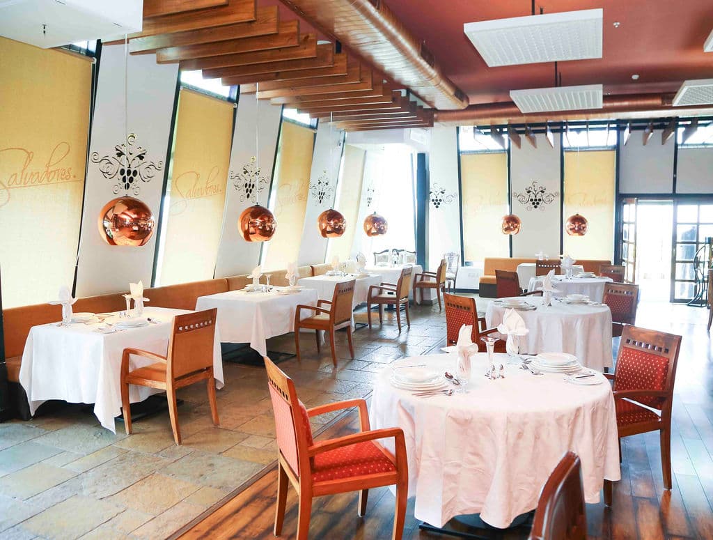 Salvadores - Photo 1