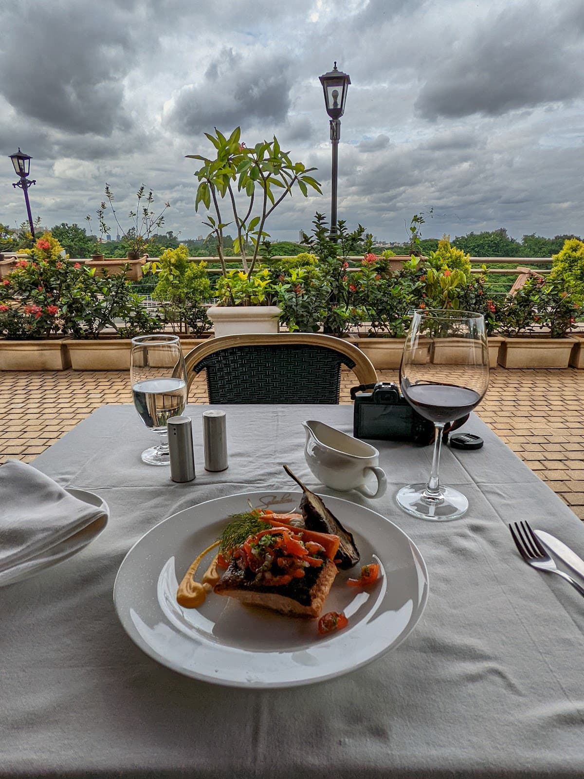 Salvadores - Photo 2