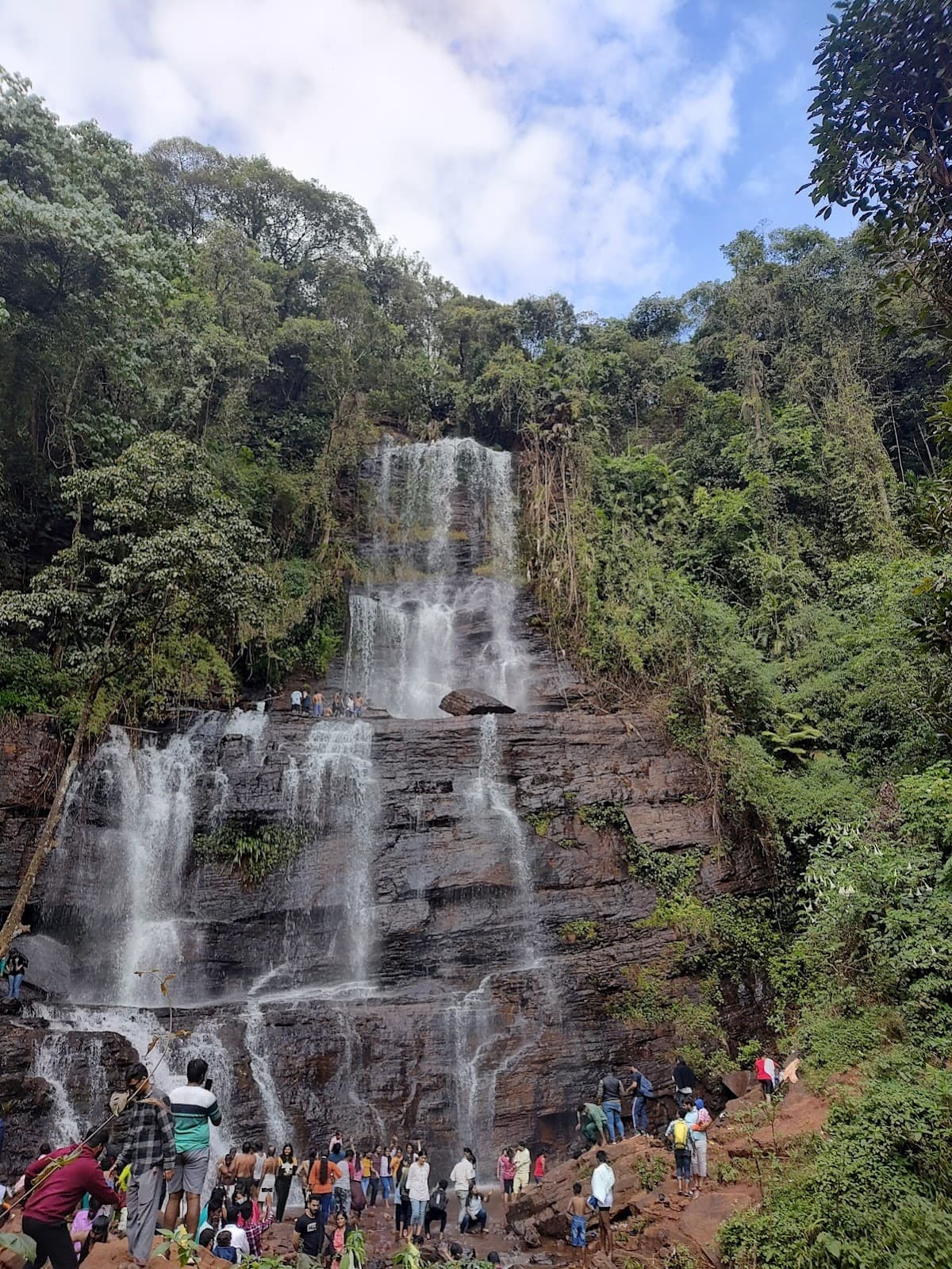 Jhari Falls - Photo 1