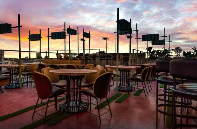 Brew Meister – Craft Beer & Kitchen - Photo 5