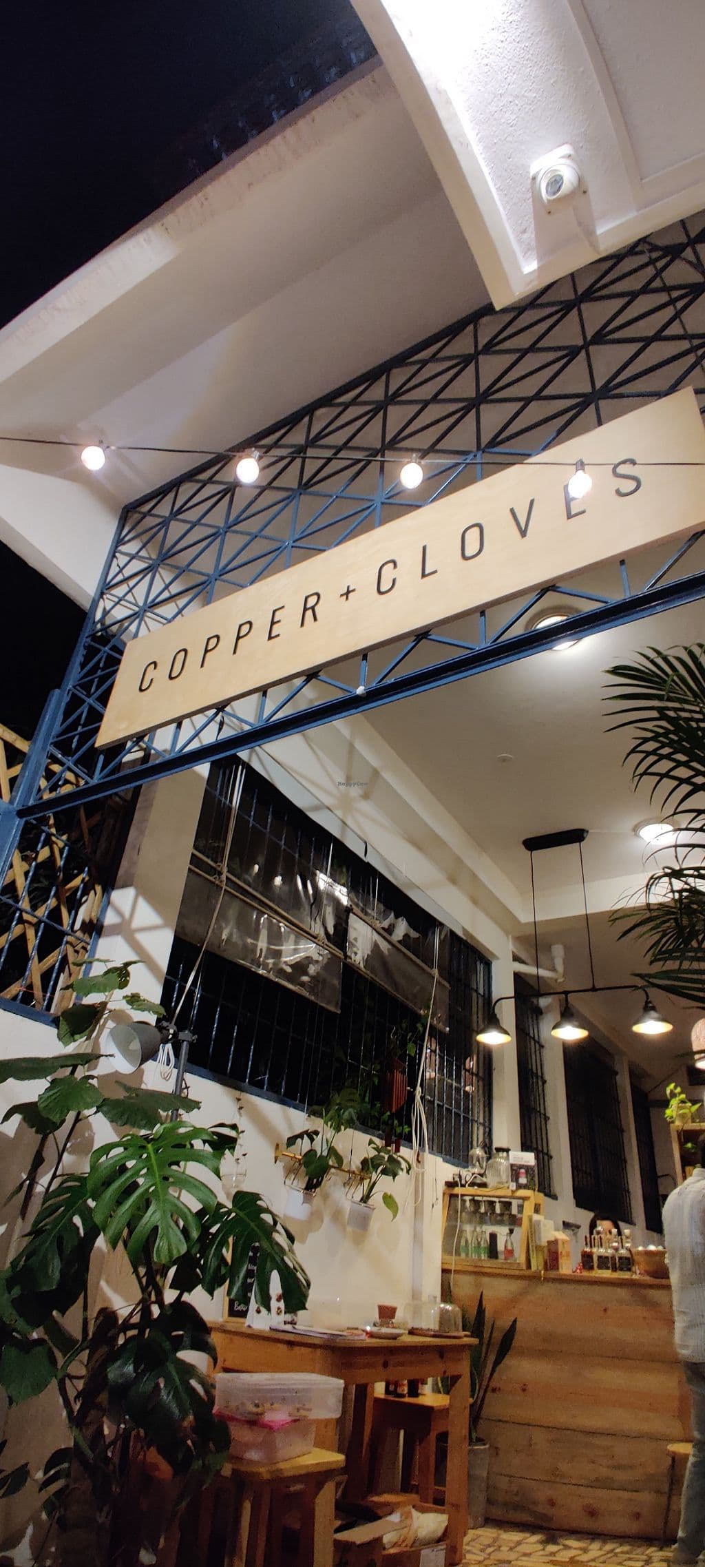 Copper + Cloves - Photo 1