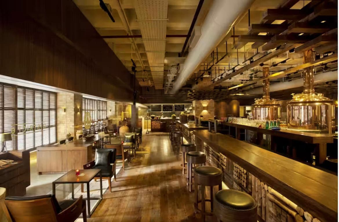 District 6 - Photo 2