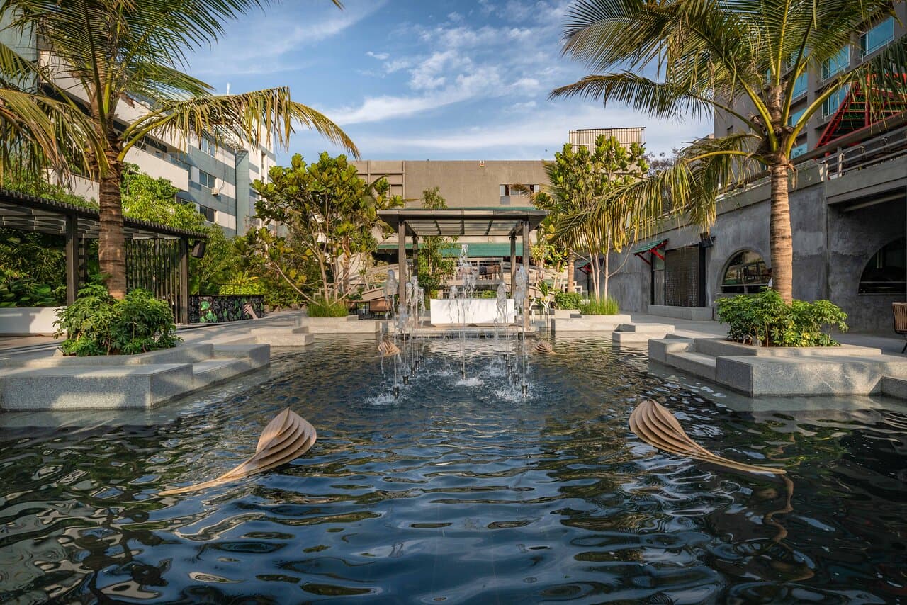 Iron Hill Bengaluru - Photo 6