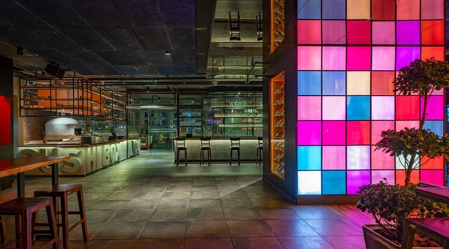 Red Rhino Craft Brewery and Inspired Kitchen - Photo 2