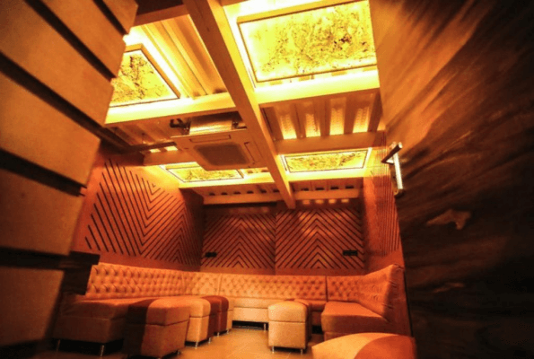 ShakesBierre Brewpub & Kitchen - Photo 2