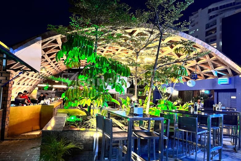 Sky Garden Bar And Kitchen