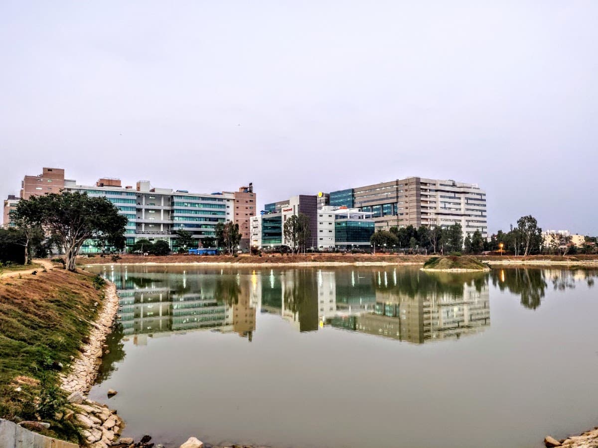 Devarabeesanahalli Lake