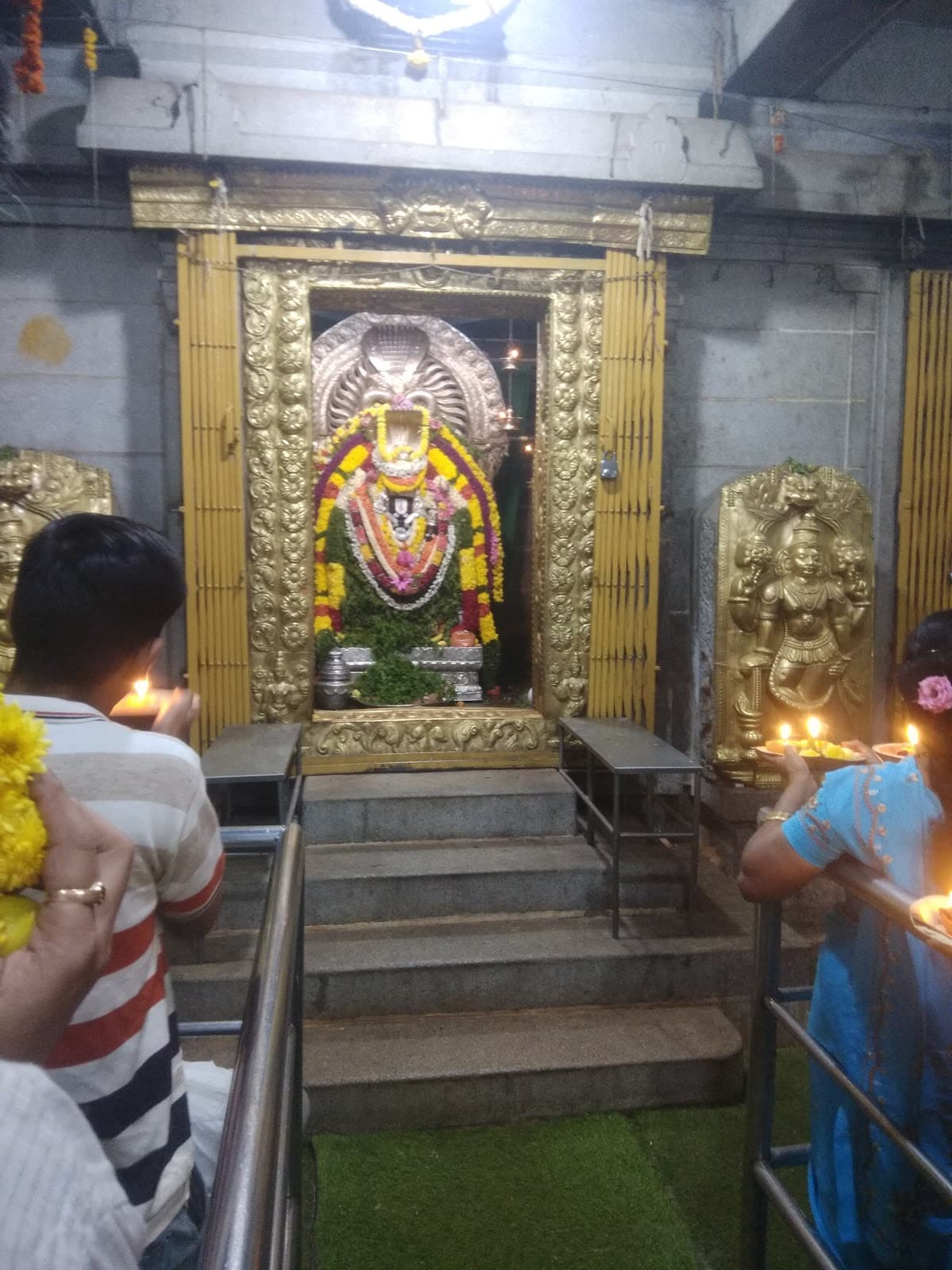 Sri Lakshmi Narasimha Swamy Temple, Balepete photo 3